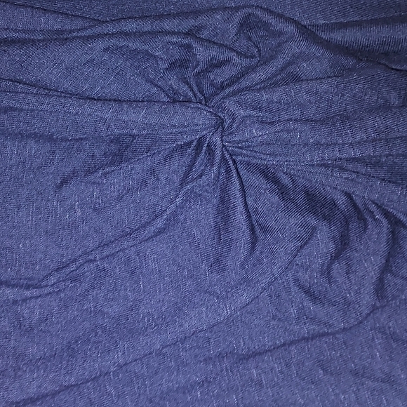 Apt 9 navy tank top knotted on side - Picture 6 of 7